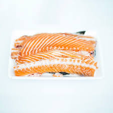 Thực phẩm )Cá hồi nauy thành phần xương /kg